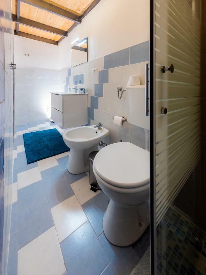 Sikulahouse - Apartment In The City Center Катания Екстериор снимка