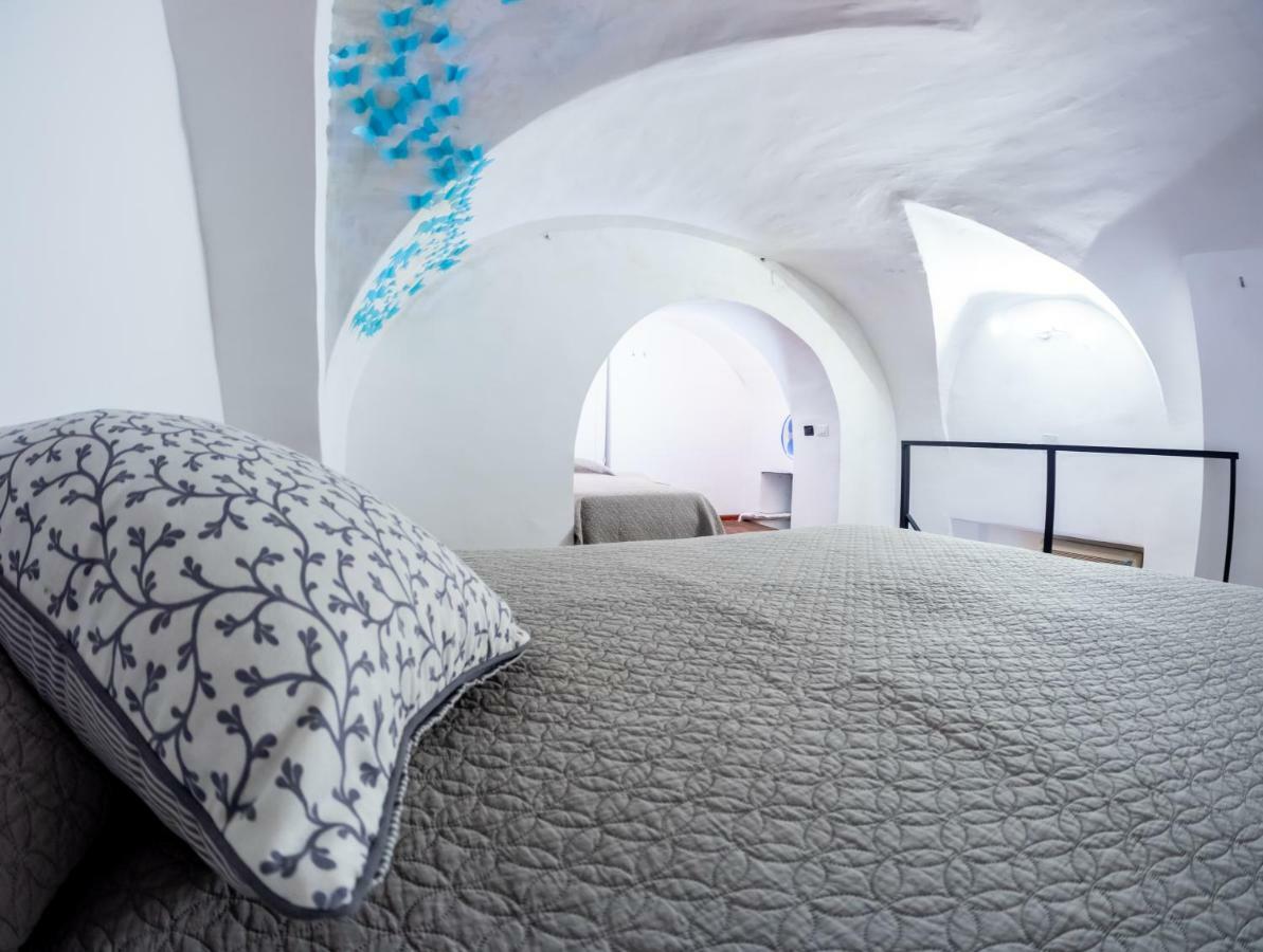 Sikulahouse - Apartment In The City Center Катания Екстериор снимка